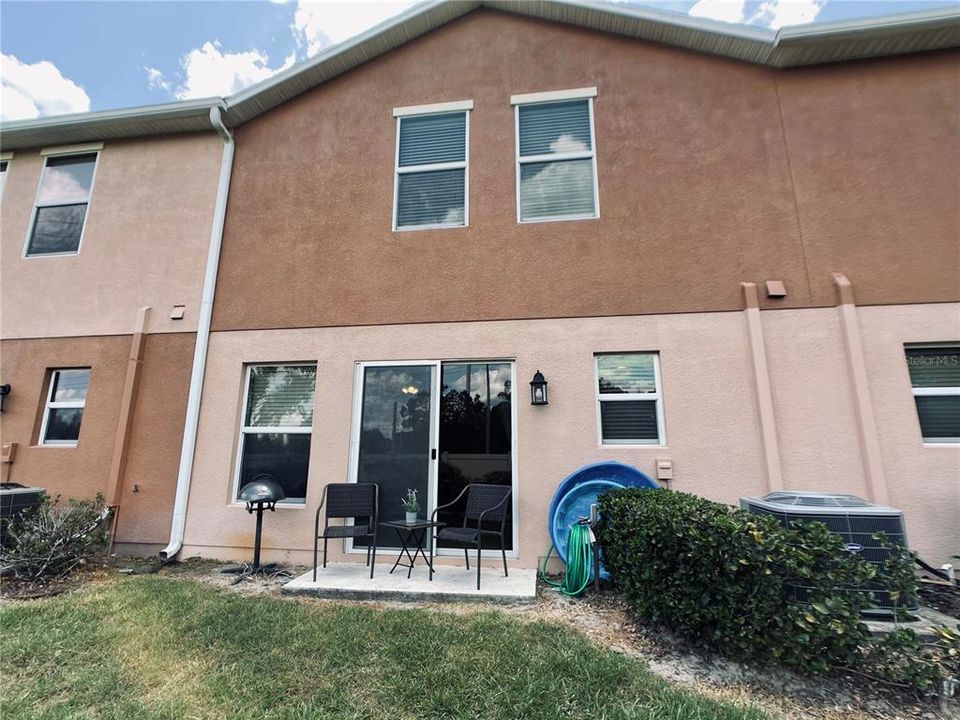 Recently Sold: $250,000 (3 beds, 2 baths, 1513 Square Feet)