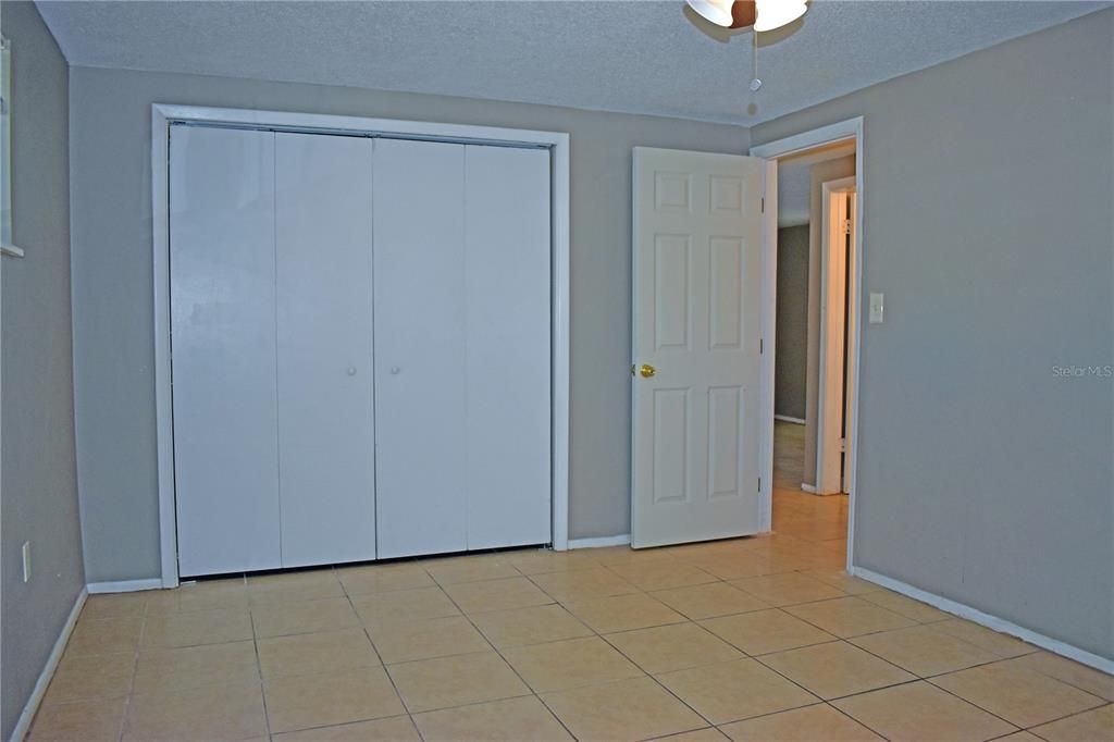 Recently Rented: $1,100 (2 beds, 1 baths, 1120 Square Feet)