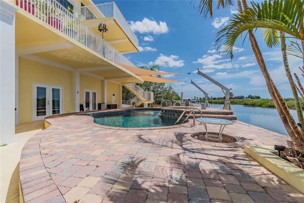 Recently Sold: $1,199,000 (5 beds, 4 baths, 2859 Square Feet)