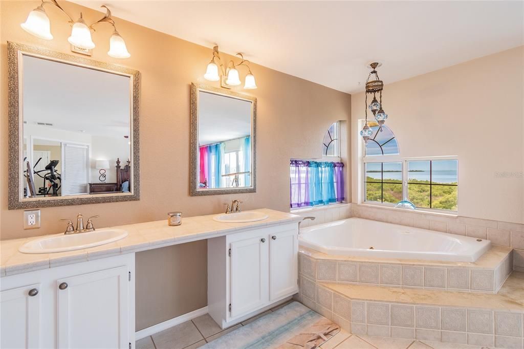 Master Bath with Jetted tub with amazing views of the Gulf of Mexico