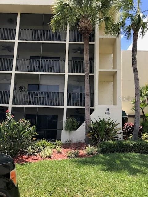 Recently Sold: $140,000 (2 beds, 2 baths, 1178 Square Feet)