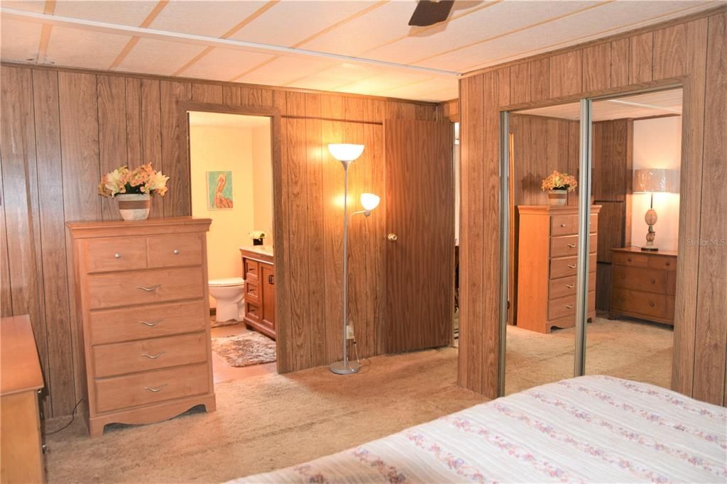 Vendido Recientemente: $179,000 (3 camas, 2 baños, 1440 Pies cuadrados)