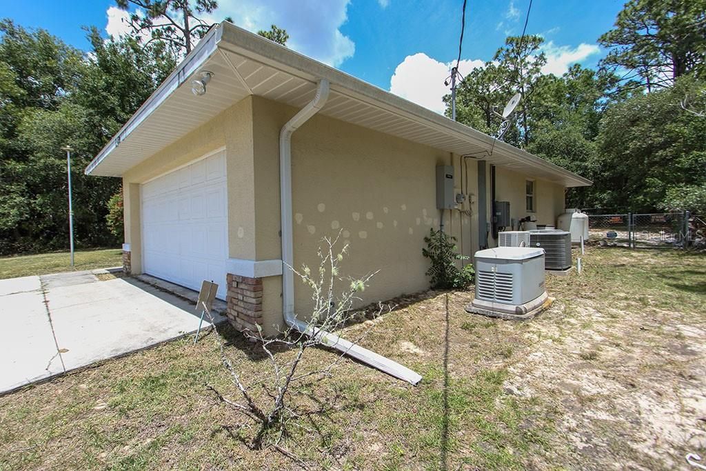 Recently Sold: $224,500 (3 beds, 2 baths, 1461 Square Feet)