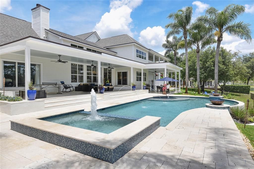 Recently Sold: $2,095,000 (6 beds, 5 baths, 6428 Square Feet)