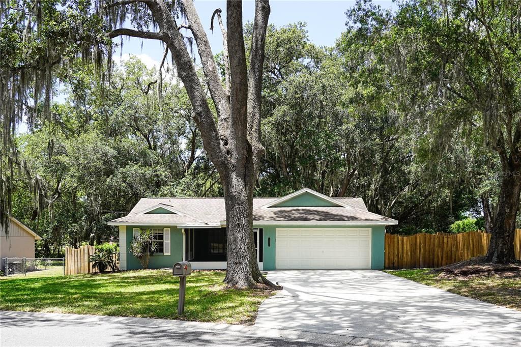 Recently Sold: $275,000 (3 beds, 2 baths, 1206 Square Feet)