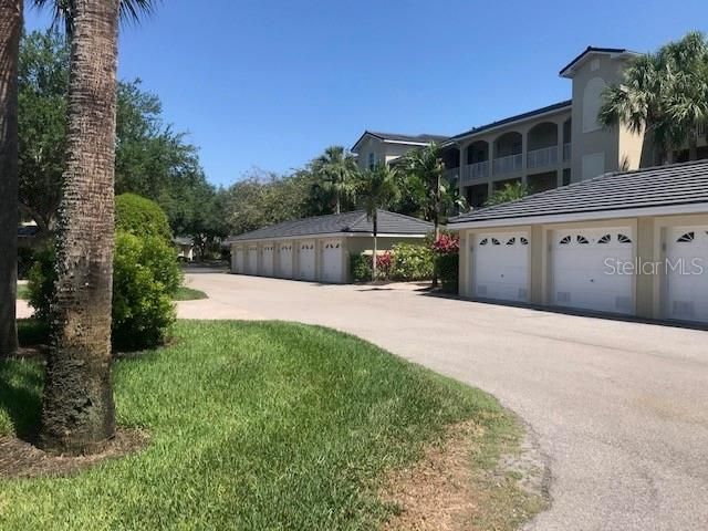 Recently Sold: $229,900 (3 beds, 2 baths, 1361 Square Feet)