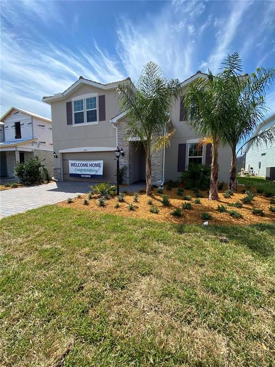Recently Sold: $473,873 (4 beds, 2 baths, 2885 Square Feet)