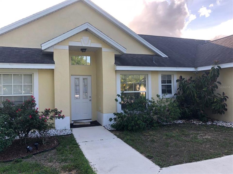 Recently Sold: $269,900 (3 beds, 2 baths, 1335 Square Feet)