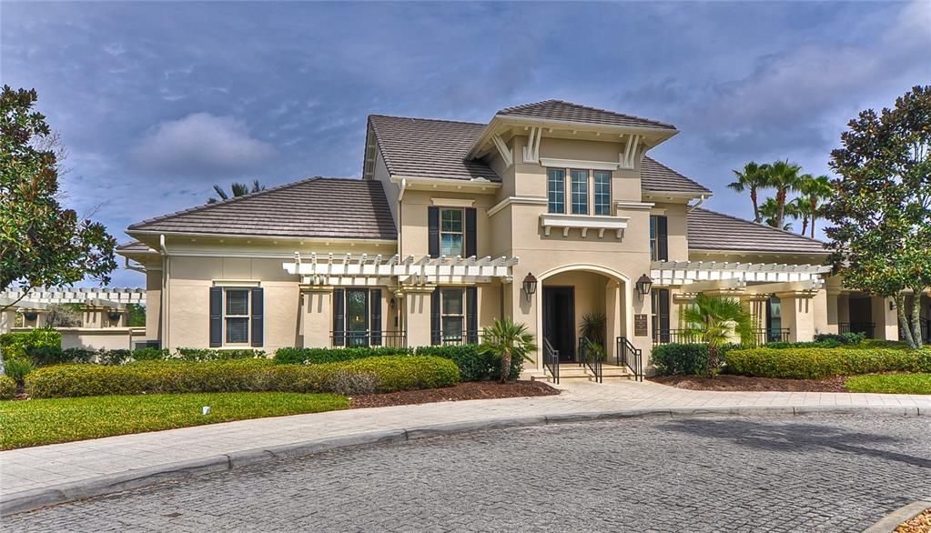 Recently Sold: $820,000 (5 beds, 3 baths, 3708 Square Feet)