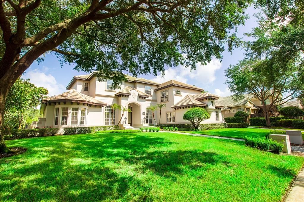 Recently Sold: $2,100,000 (6 beds, 6 baths, 6490 Square Feet)