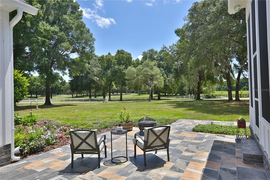 Recently Sold: $1,847,350 (3 beds, 2 baths, 2938 Square Feet)
