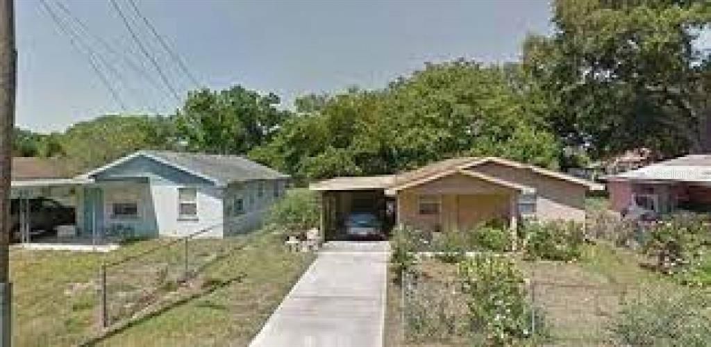 Recently Sold: $110,000 (2 beds, 1 baths, 816 Square Feet)