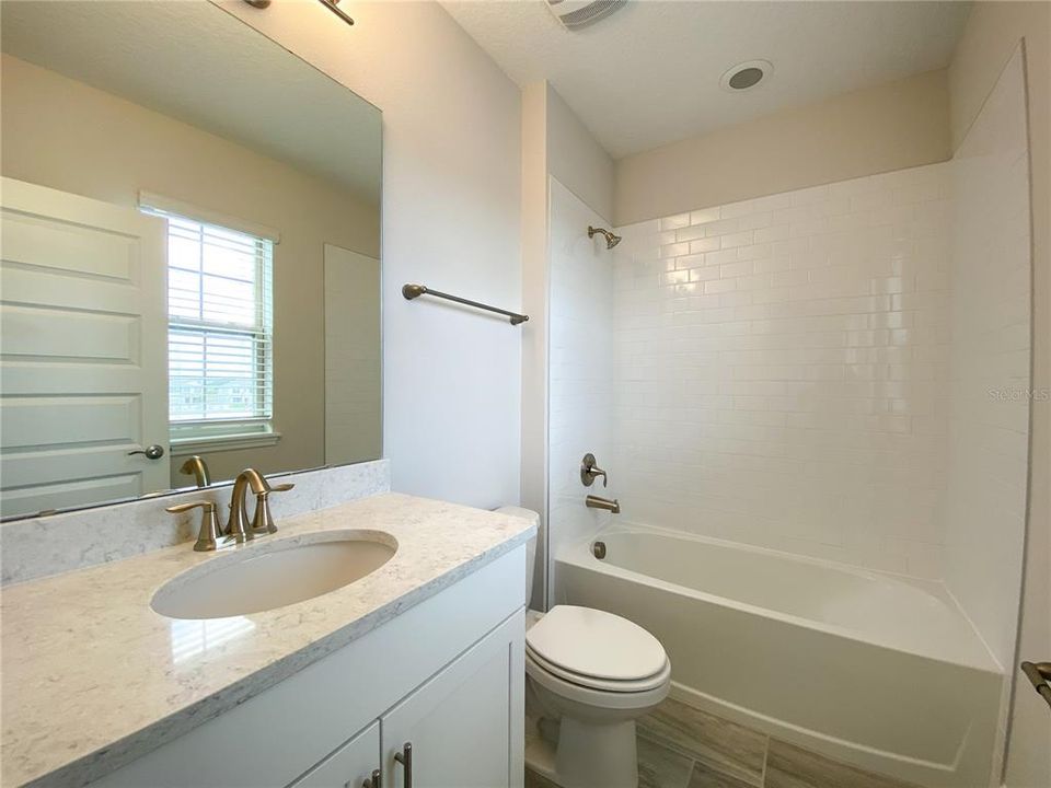 Недавно арендовано: $3,000 (4 спален, 3 ванн, 3267 Квадратных фут)