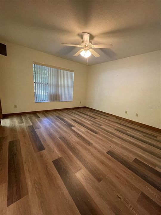 Recently Rented: $1,800 (3 beds, 2 baths, 1389 Square Feet)