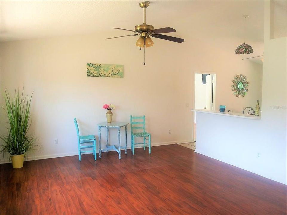 Recently Rented: $1,450 (2 beds, 2 baths, 1100 Square Feet)
