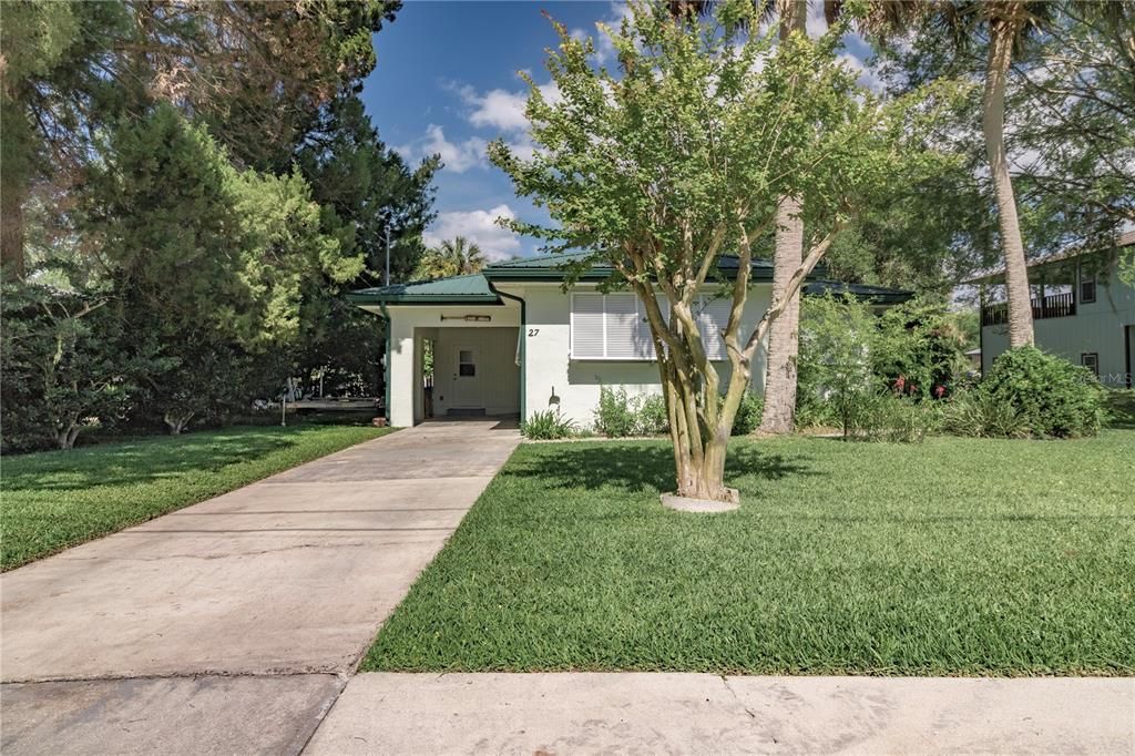 Recently Sold: $335,000 (2 beds, 2 baths, 909 Square Feet)