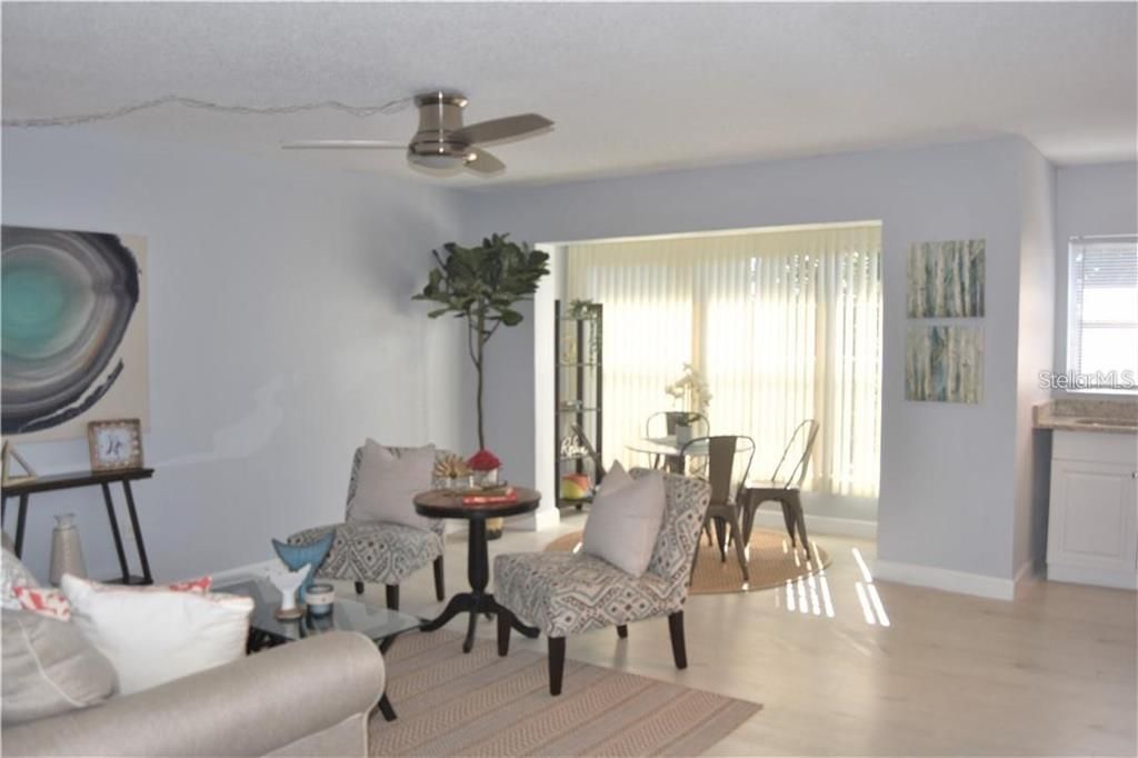Recently Sold: $133,499 (1 beds, 1 baths, 630 Square Feet)