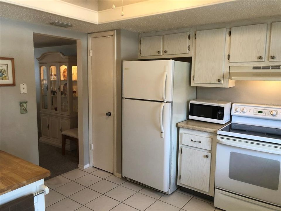 Recently Sold: $137,000 (2 beds, 1 baths, 1100 Square Feet)