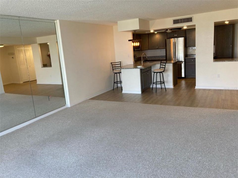 Recently Rented: $2,300 (2 beds, 2 baths, 1240 Square Feet)