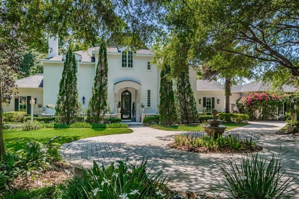 Recently Sold: $1,350,000 (5 beds, 4 baths, 5897 Square Feet)