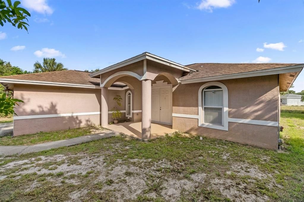 Recently Sold: $244,900 (3 beds, 2 baths, 1749 Square Feet)