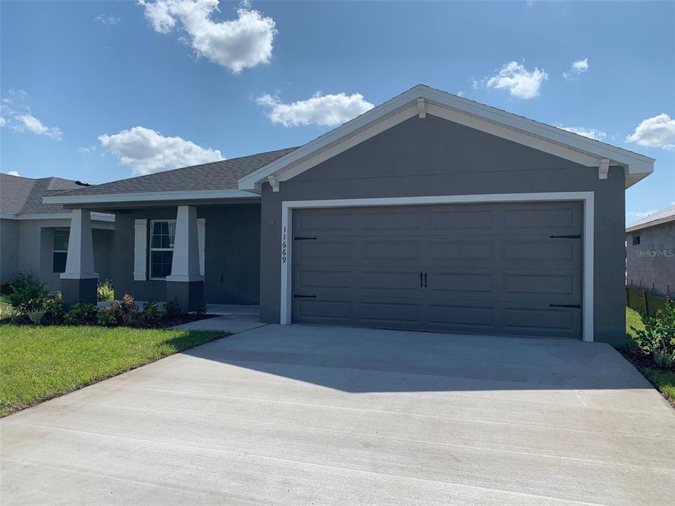 Recently Sold: $275,870 (4 beds, 2 baths, 1715 Square Feet)