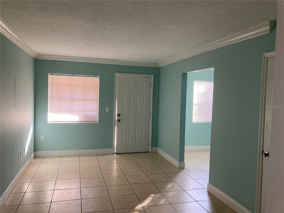 Recently Rented: $890 (1 beds, 1 baths, 550 Square Feet)