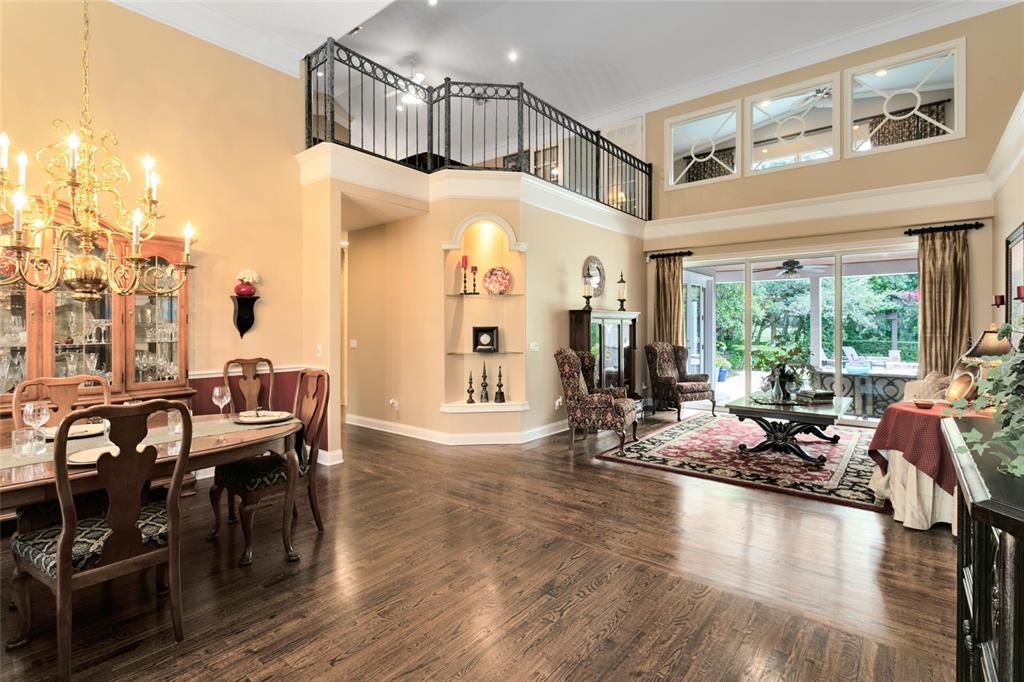 Recently Sold: $1,000,000 (5 beds, 4 baths, 4735 Square Feet)
