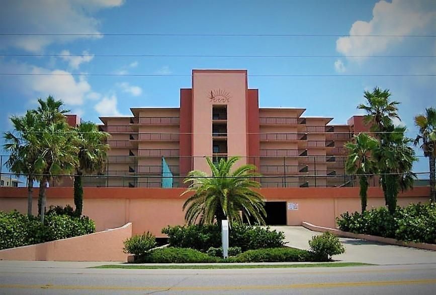 Recently Sold: $273,000 (1 beds, 1 baths, 690 Square Feet)