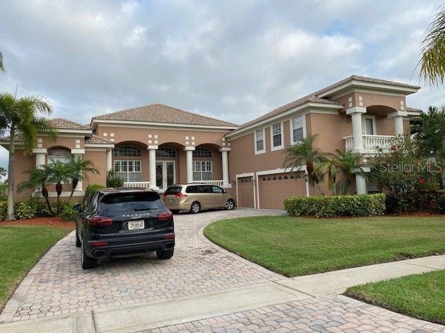 Recently Sold: $740,000 (4 beds, 4 baths, 3638 Square Feet)