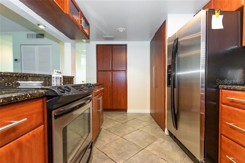 Recently Sold: $597,000 (3 beds, 2 baths, 1520 Square Feet)