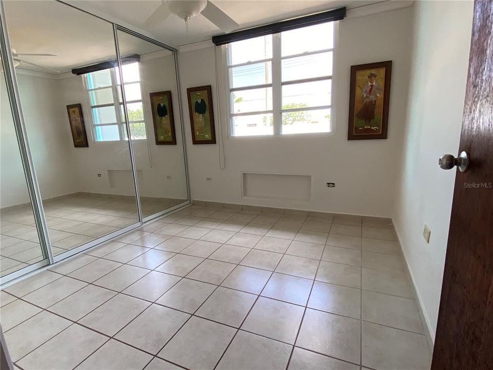 Vendido Recientemente: $205,000 (3 camas, 2 baños, 1217 Pies cuadrados)