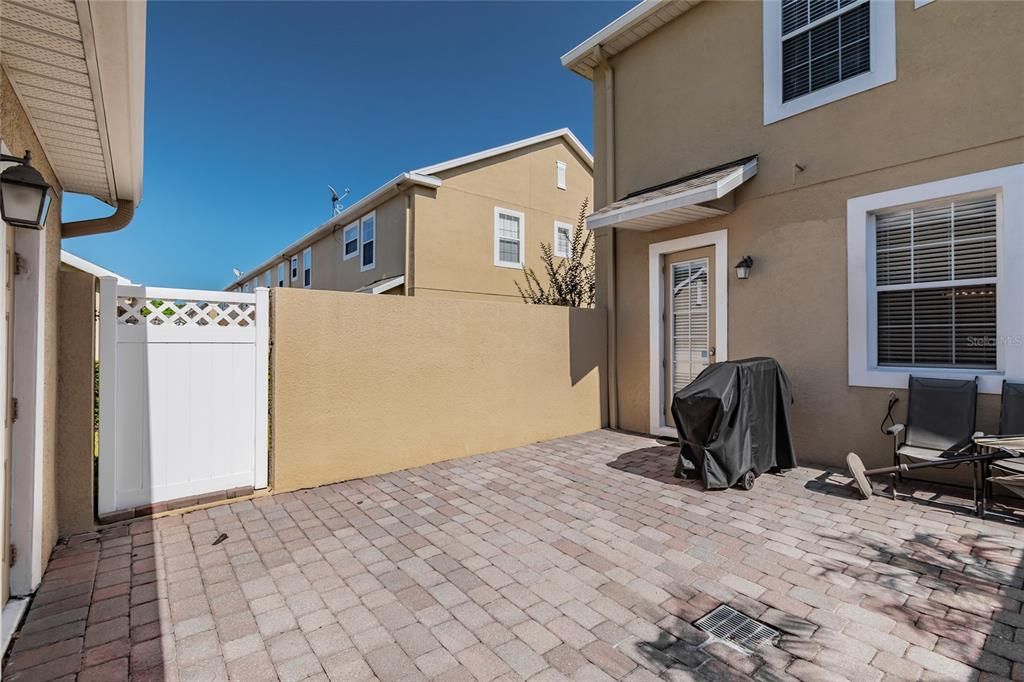 Recently Sold: $315,000 (4 beds, 3 baths, 1422 Square Feet)