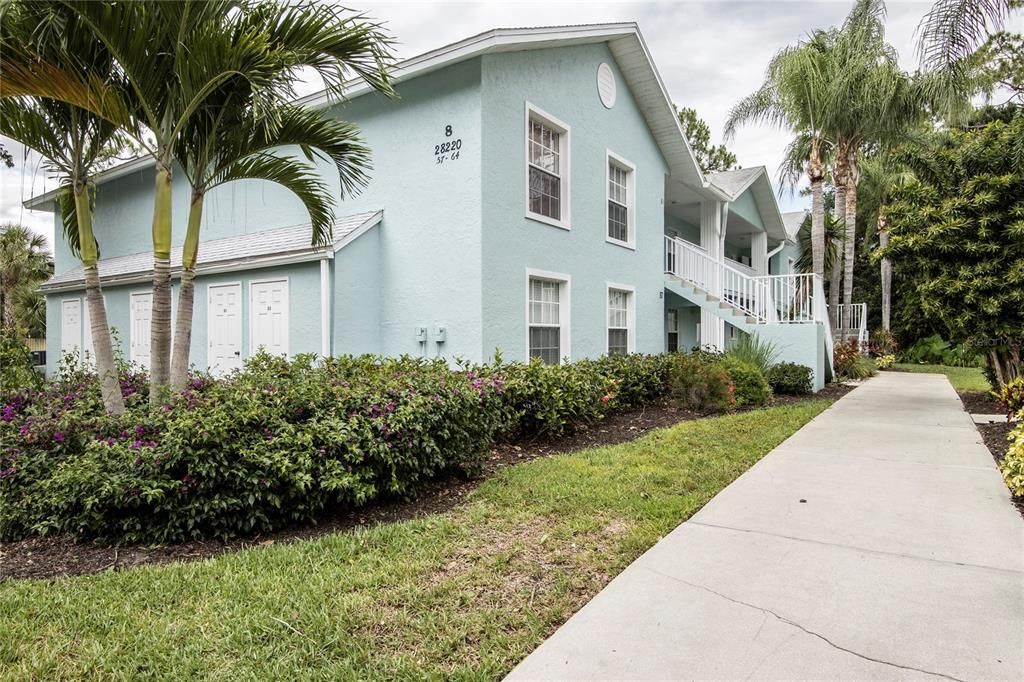 Recently Sold: $219,000 (2 beds, 2 baths, 1030 Square Feet)