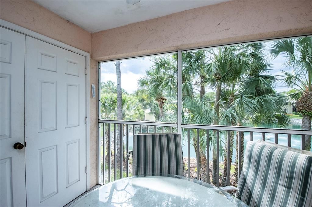 Recently Sold: $219,000 (2 beds, 2 baths, 1030 Square Feet)