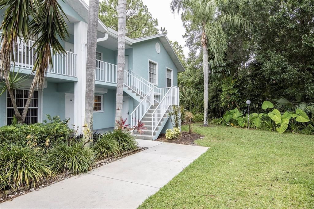 Recently Sold: $219,000 (2 beds, 2 baths, 1030 Square Feet)