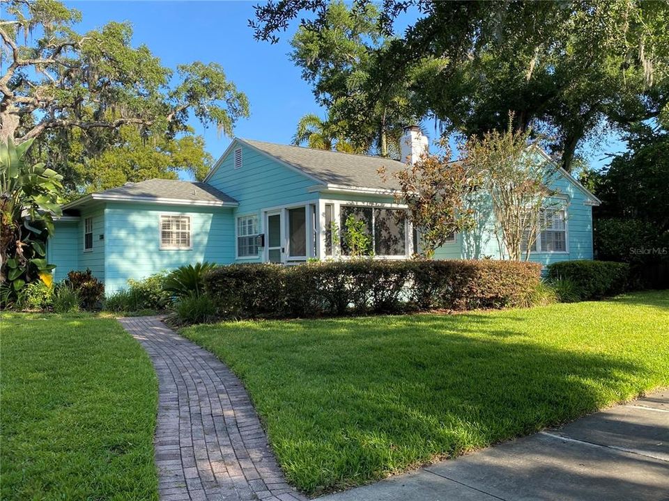 Recently Sold: $599,000 (3 beds, 2 baths, 1673 Square Feet)
