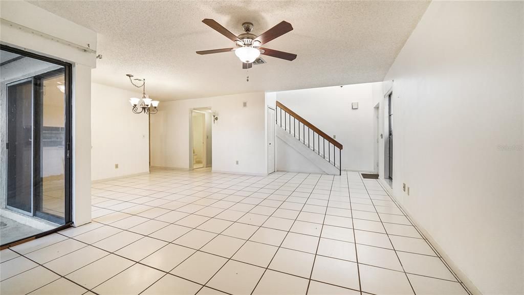 Recently Sold: $130,000 (2 beds, 1 baths, 1261 Square Feet)