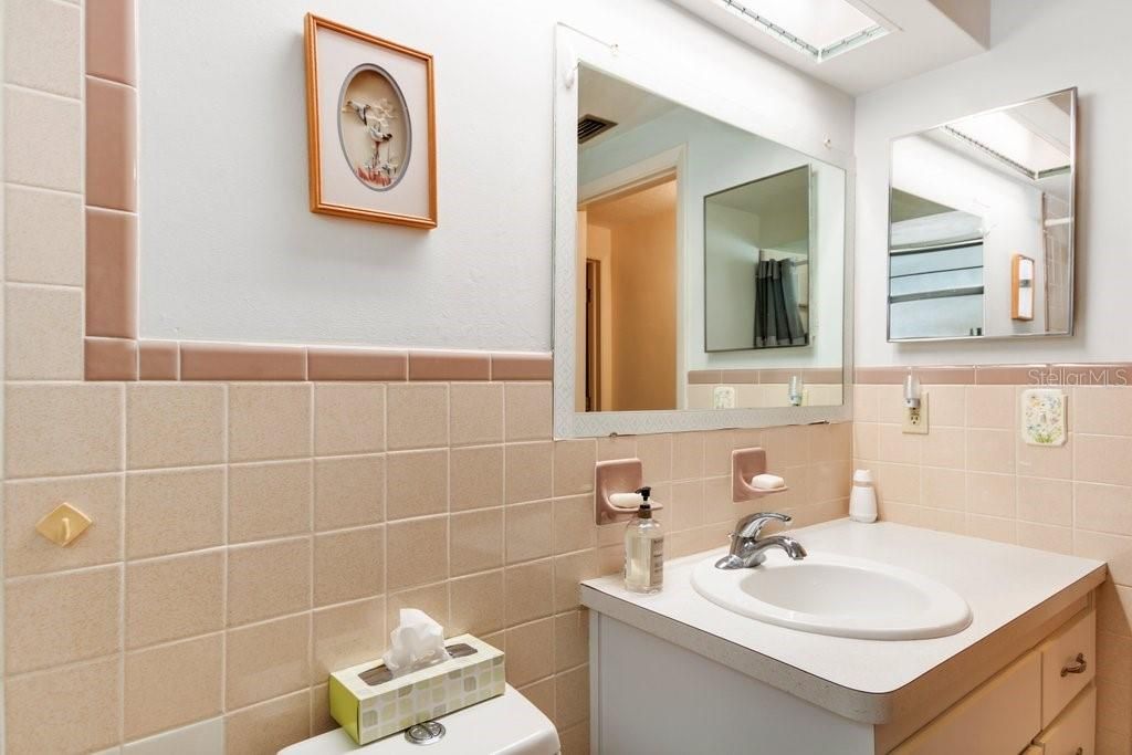 最近售出: $359,950 (0 贝兹, 0 浴室, 1856 平方英尺)