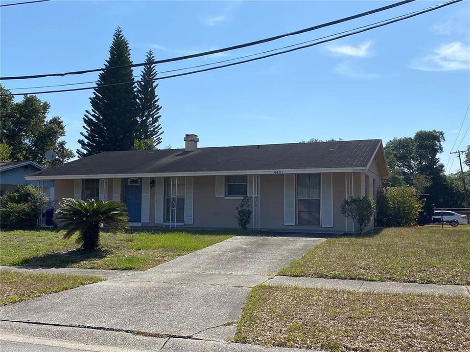 Recently Sold: $180,000 (3 beds, 1 baths, 1111 Square Feet)