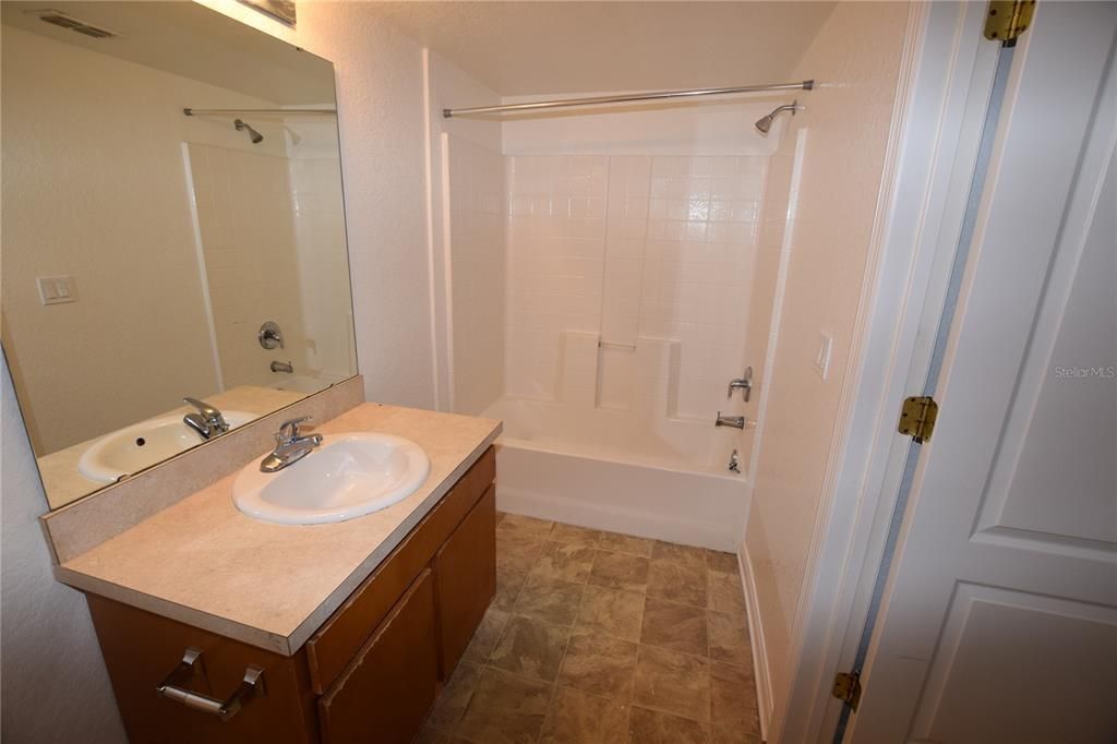Недавно арендовано: $995 (2 спален, 2 ванн, 863 Квадратных фут)