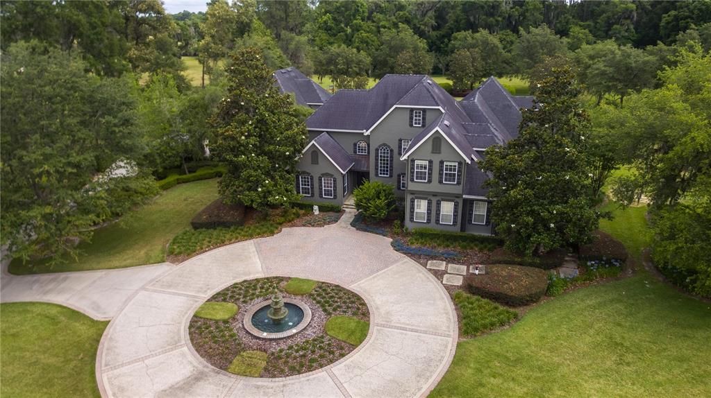 Recently Sold: $1,895,000 (6 beds, 7 baths, 6590 Square Feet)