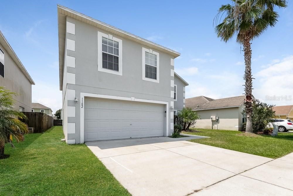 Recently Rented: $2,249 (4 beds, 2 baths, 2831 Square Feet)