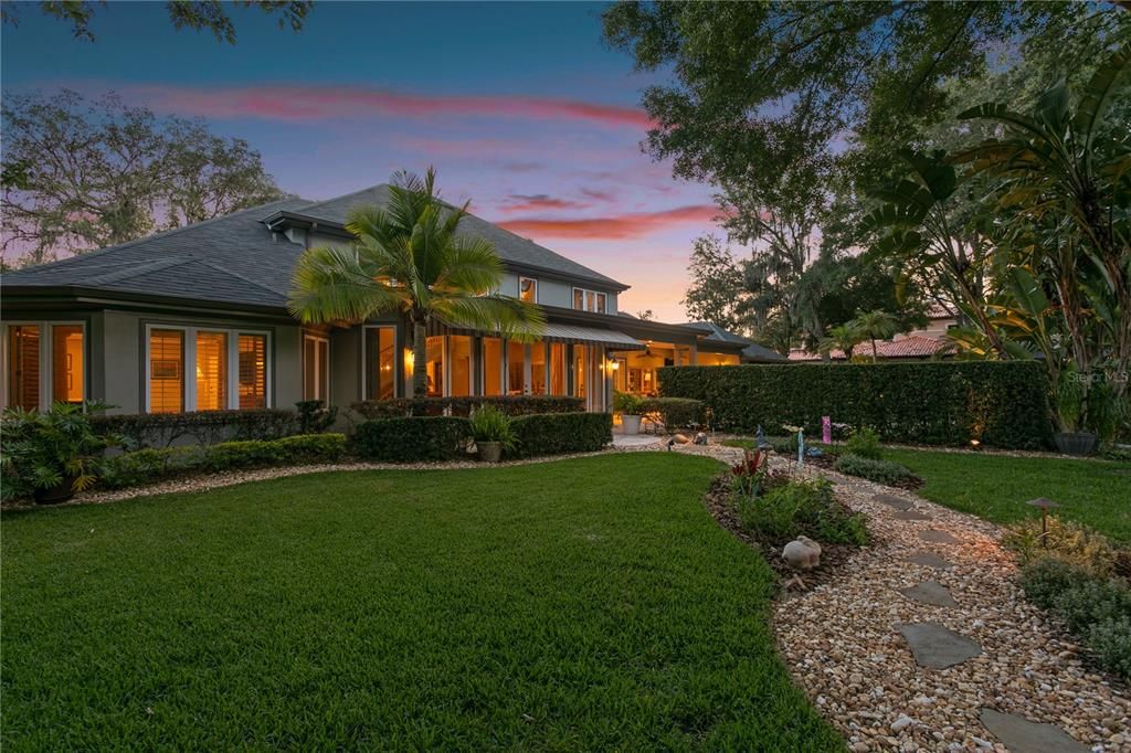 Recently Sold: $1,575,000 (5 beds, 5 baths, 5455 Square Feet)