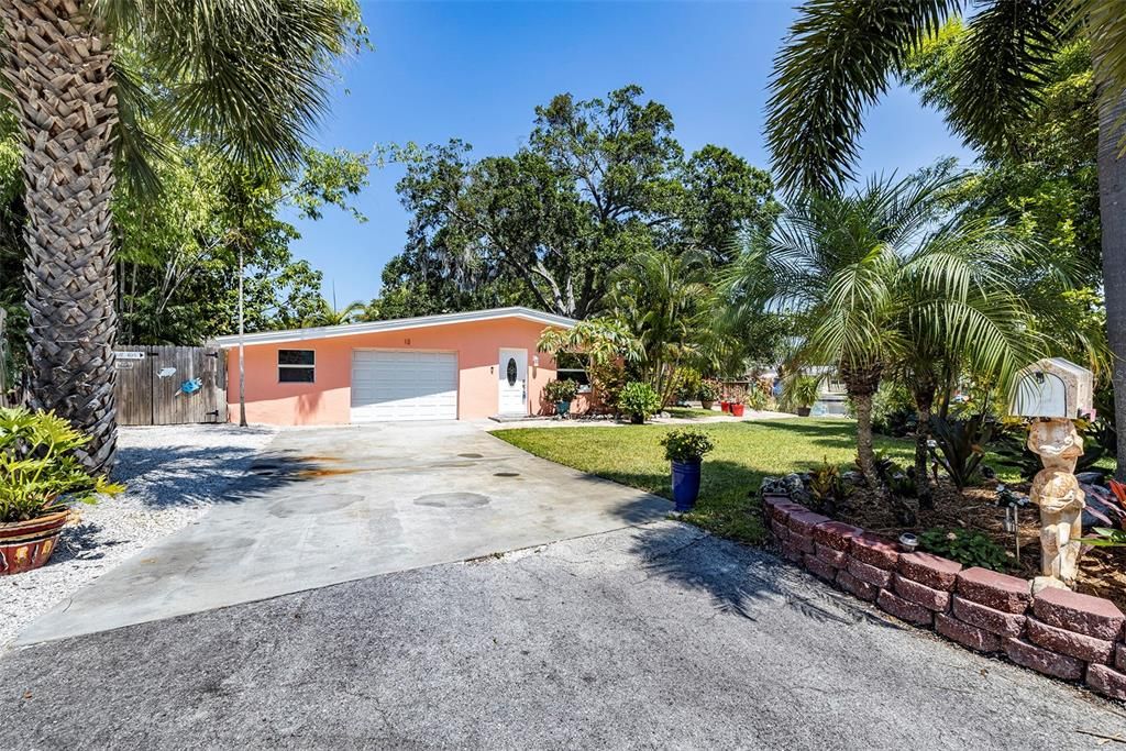 Recently Sold: $1,149,000 (3 beds, 3 baths, 2013 Square Feet)