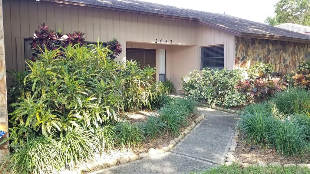 Recently Rented: $3,200 (3 beds, 2 baths, 2033 Square Feet)