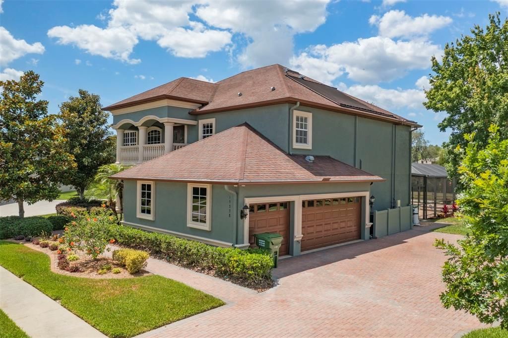 Recently Sold: $840,000 (6 beds, 4 baths, 4744 Square Feet)