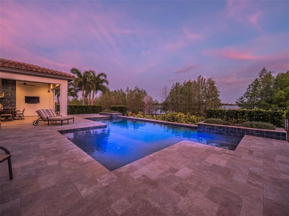 Recently Sold: $2,000,000 (5 beds, 5 baths, 4620 Square Feet)