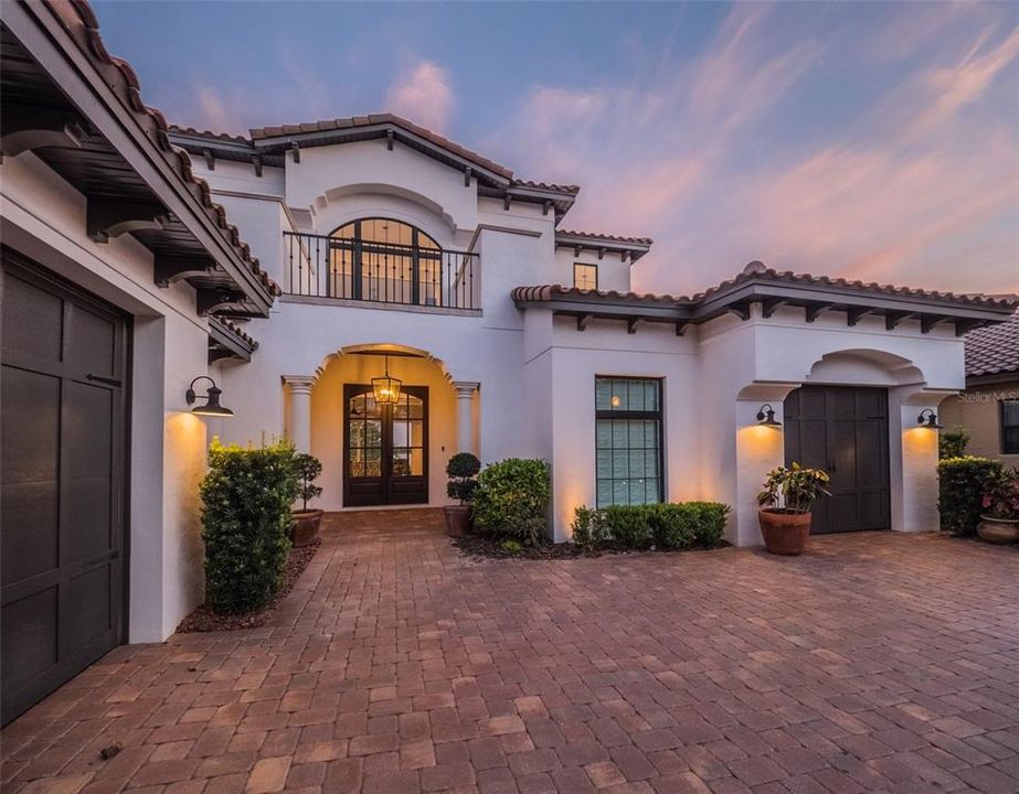 Recently Sold: $2,000,000 (5 beds, 5 baths, 4620 Square Feet)