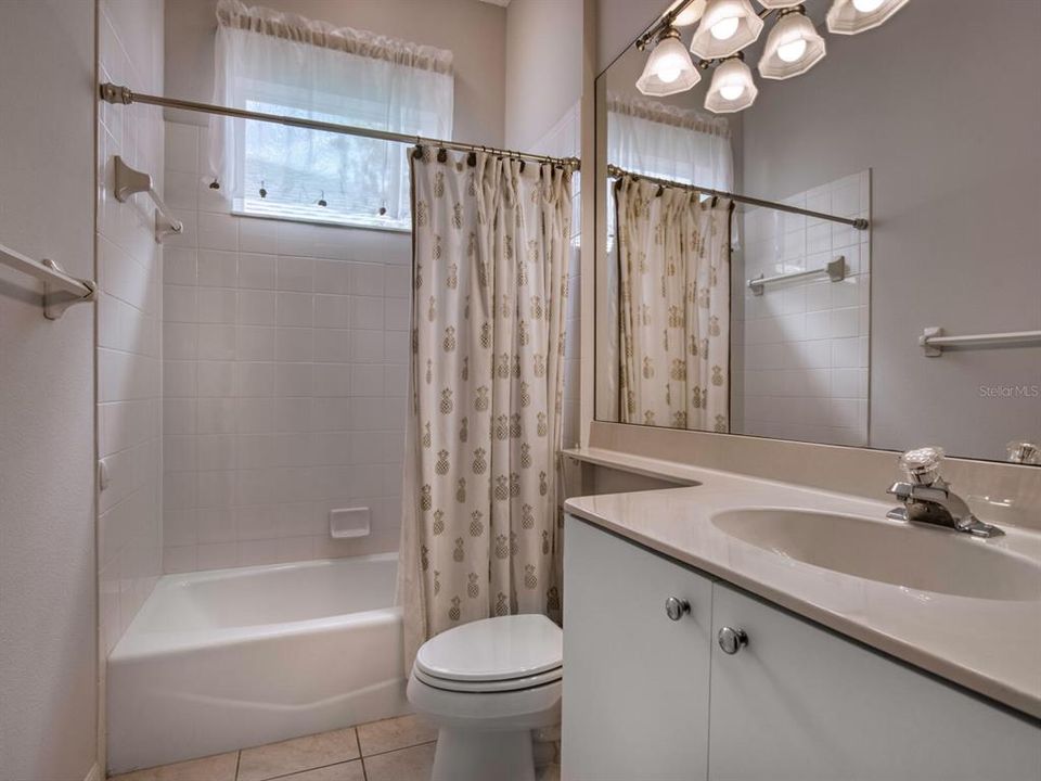 Недавно арендовано: $3,200 (3 спален, 2 ванн, 2074 Квадратных фут)
